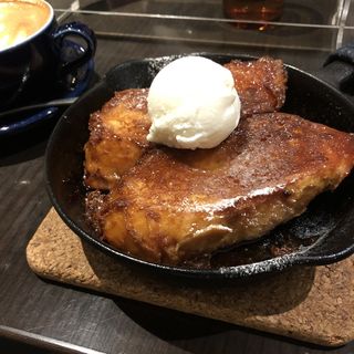 フレンチトースト(自家焙煎珈琲みじんこ)