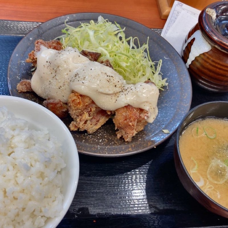 チーズ唐揚げ定食(からやま 多摩永山店)