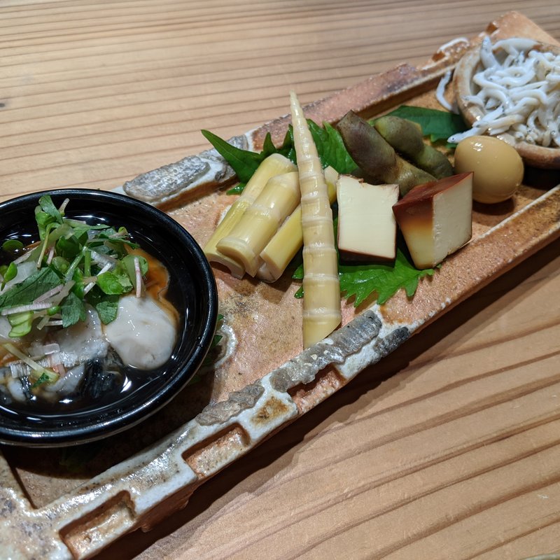 酒肴盛り合わせ(恵酒真楽やまなか)