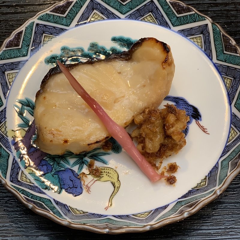 メダイ味噌焼き(本店 加賀 彌助 （ほんてん かが やすけ）)