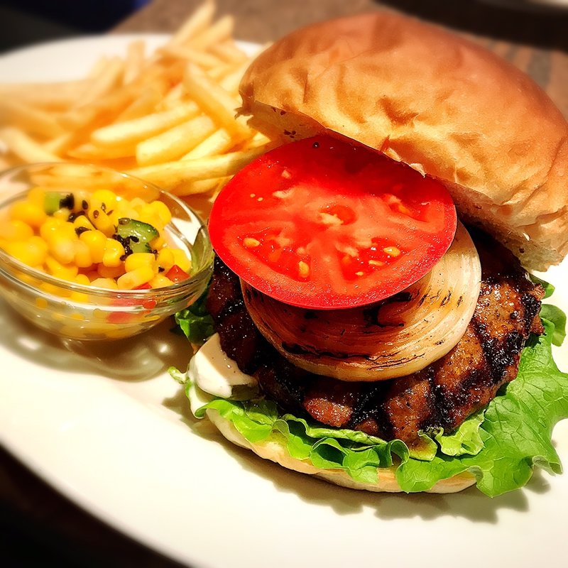 クラシックハンバーガー(パームスカフェ 自由が丘店)