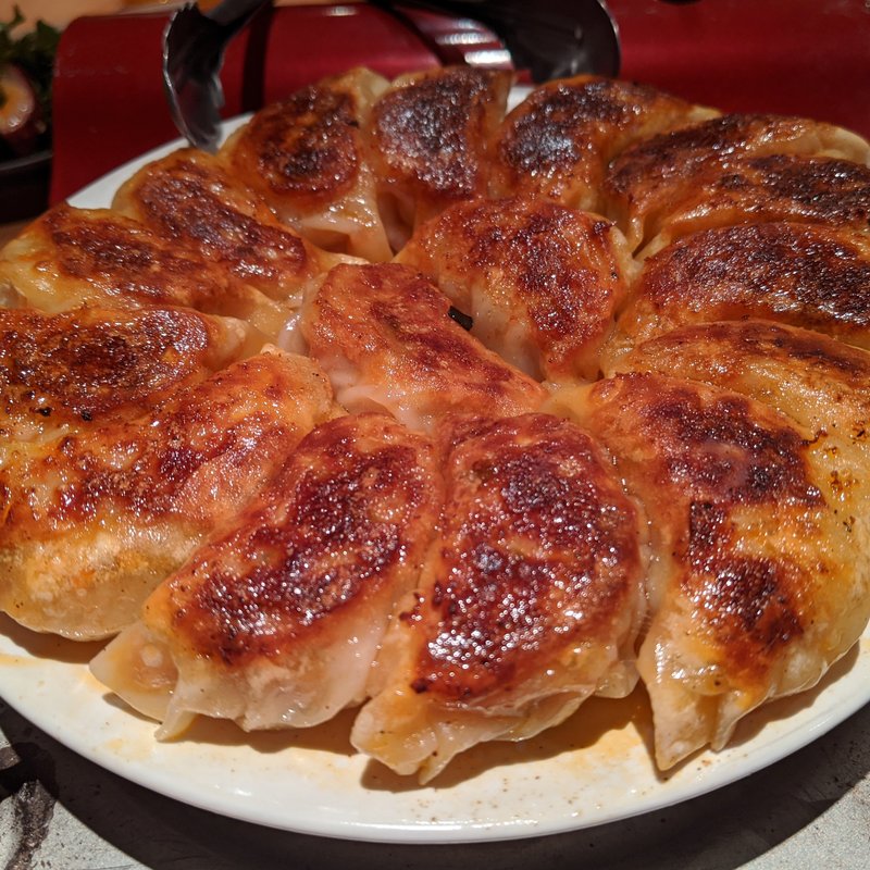 餃子(白金のたつこ)