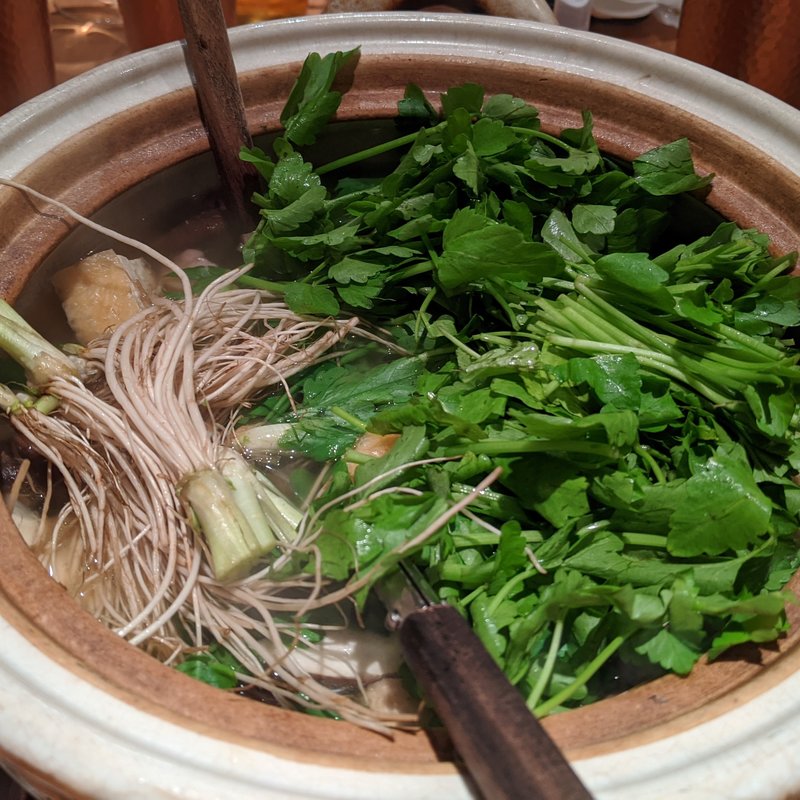 せり鍋(白金のたつこ)