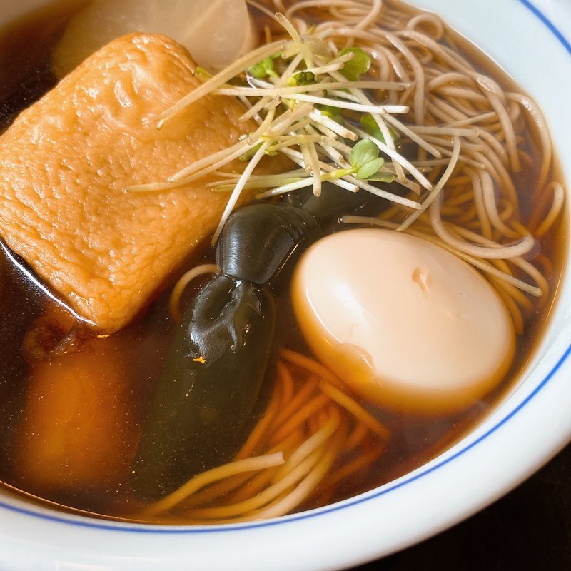 おでんそば(手もみそば 長壽庵)