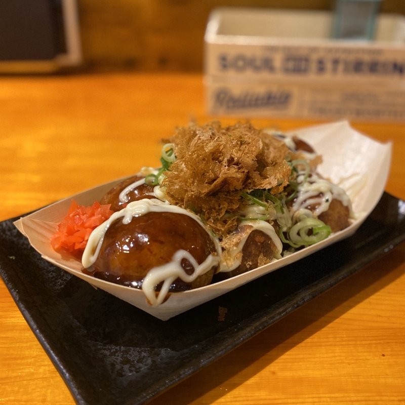 カリカリ油かすたこ焼(ソース)(粉もん屋八 松阪駅前店)