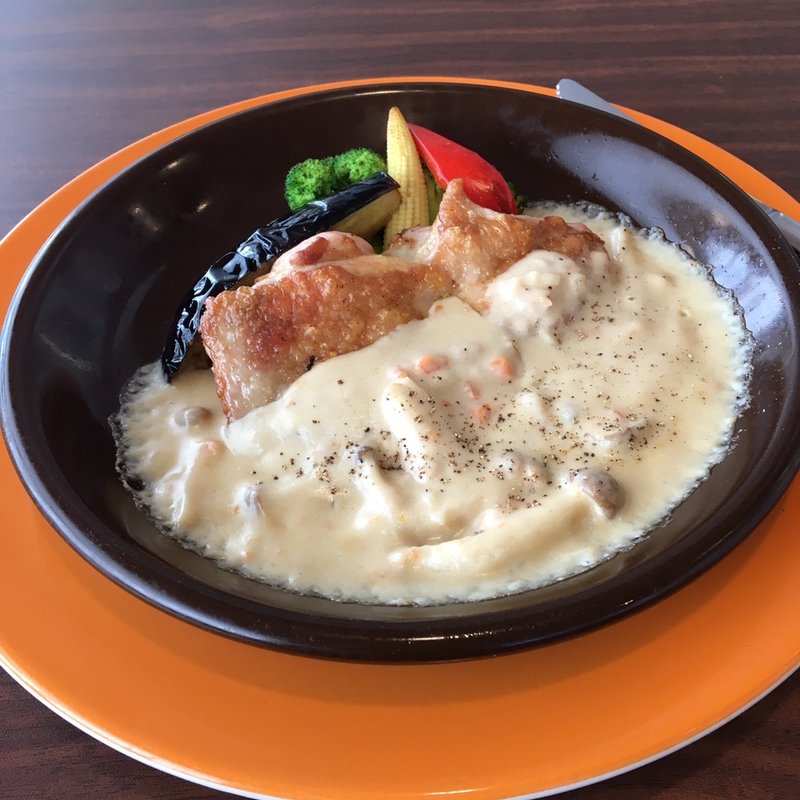 若鶏のポルチーニと濃厚チーズのシチューソース(ジョナサン 杉並梅里店)