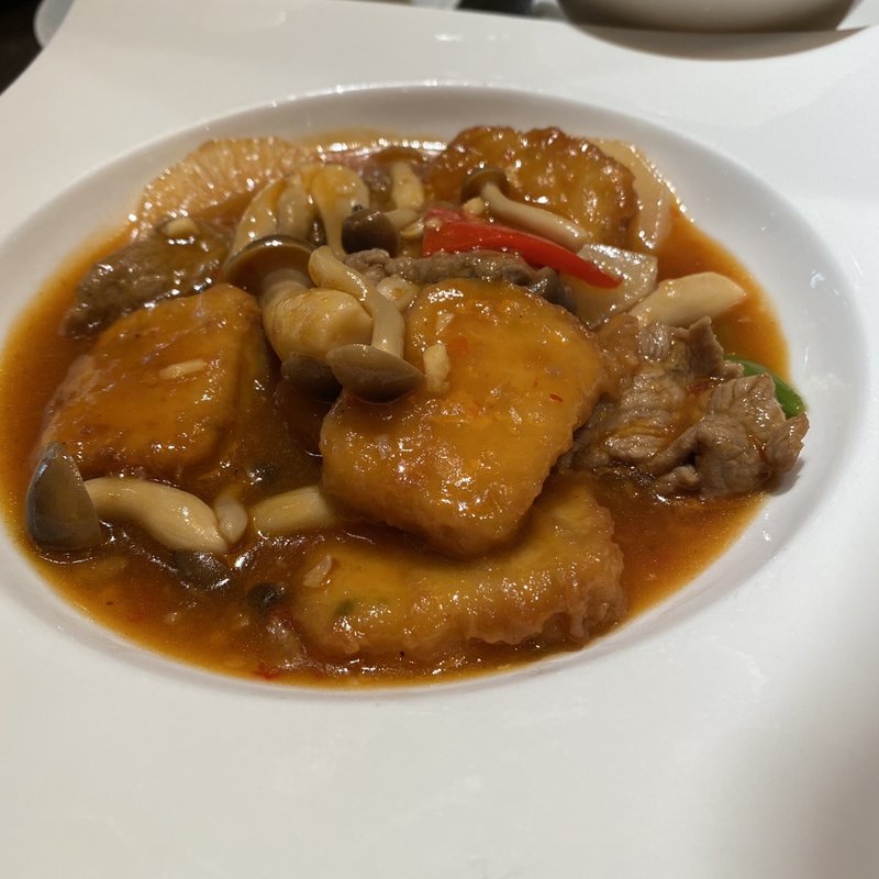 牛肉と湯葉のピリ辛炒め(廣東料理 水蓮月)