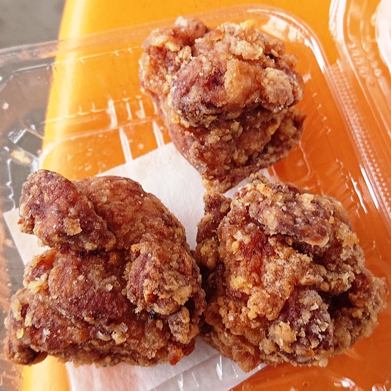 焦がし醤油香るげんこつ唐揚げ(デリド 武蔵小杉店)