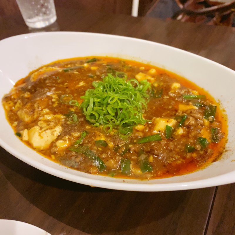 牛すじの入った麻婆豆腐(中華バルAZuma)