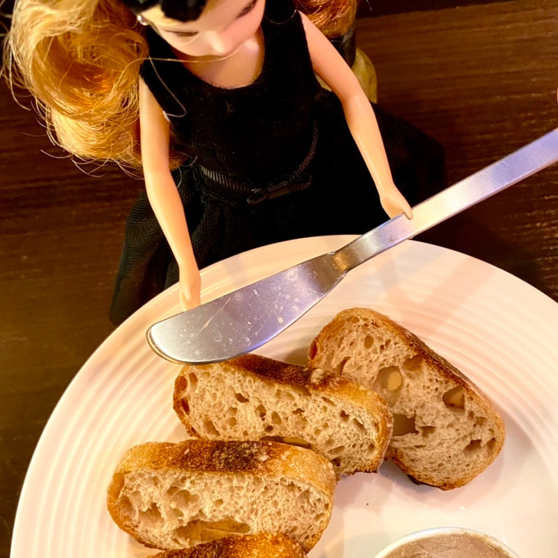 くりぃーみぃーな鶏レバーパテ（バゲット付）(Living Dining 53)