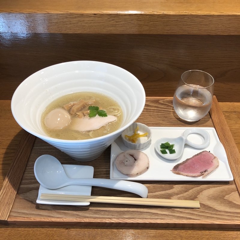 白醤油貝出汁そば 味玉付(麺処に志の)