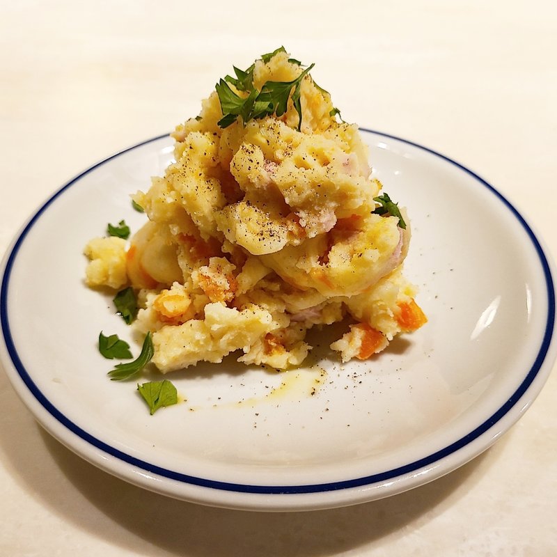 ハム入りポテトサラダ(ピッツェリア ドーモ)