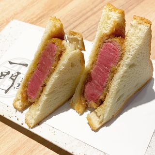 ブリオッシュカツサンド(焼肉 うしみつ一門 目黒店)