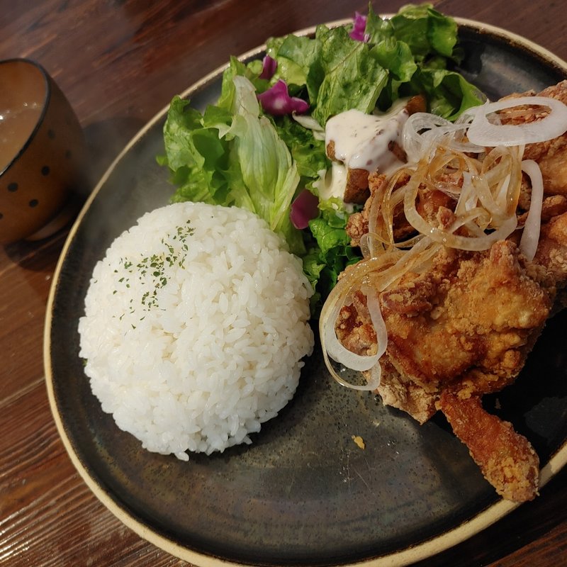 鶏の唐揚げ(glam)