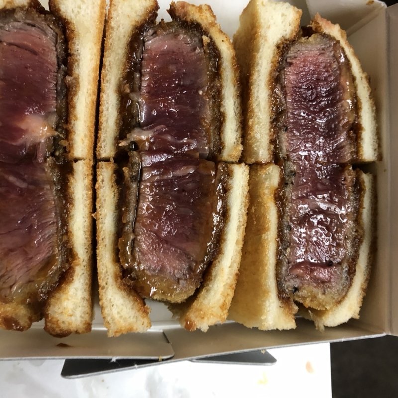 ヘレカツ(北新地サンド)