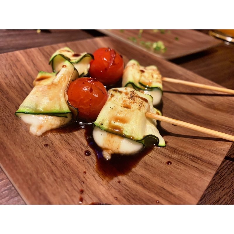 (博多野菜巻串と鍋　尼崎　まきんど-巻人-)