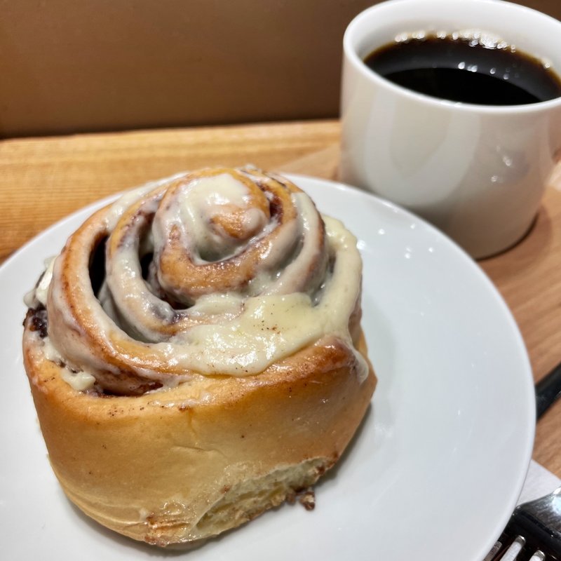 シナボンBセット(シアトルズベストコーヒー 天神地下街店)