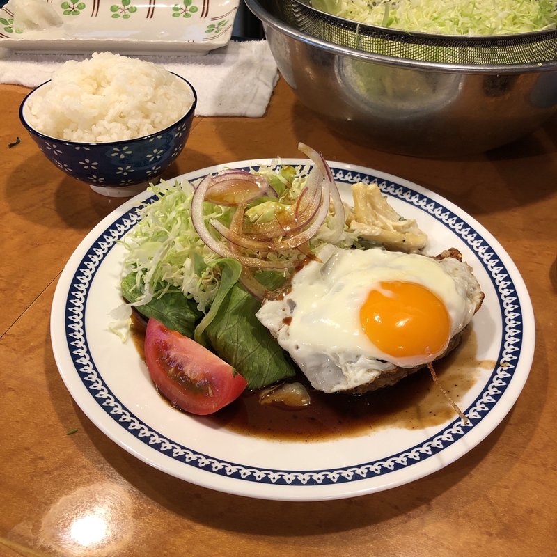 ハンバーグ定食(あじさい )