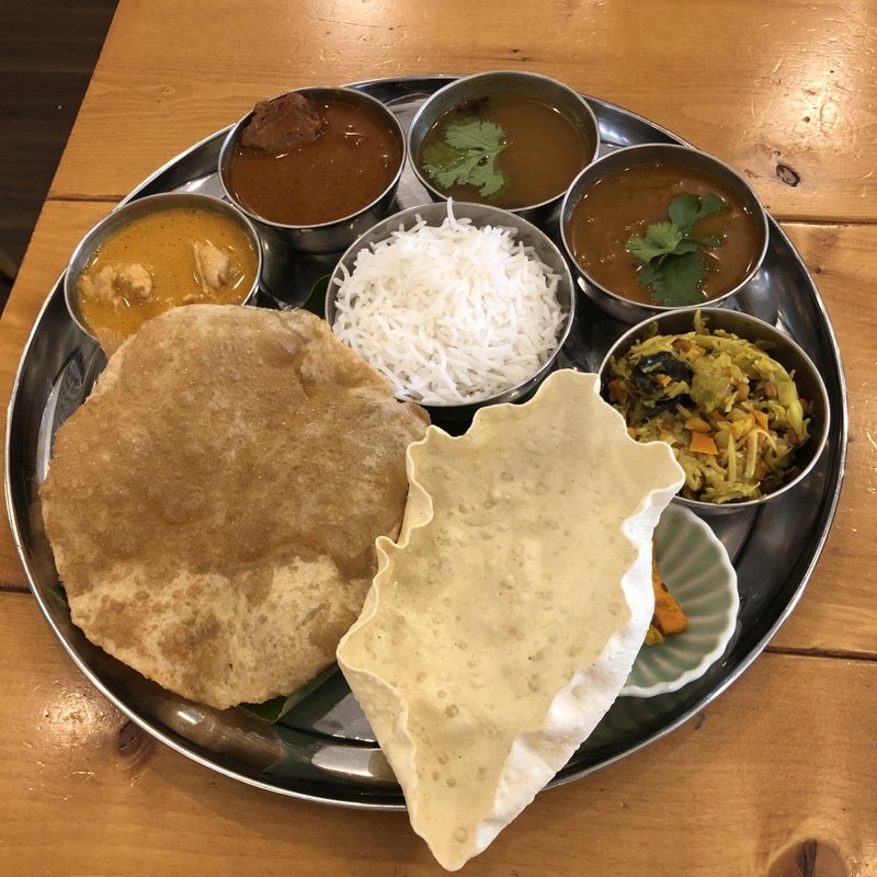NON  VEG THALI(南インドキッチン&タイ)