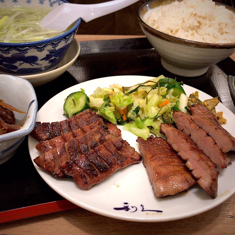 牛たん味くらべ定食 牛たん焼2枚4切＋牛たん焼味噌2枚4切(牛たん炭焼 利久tekuteながまち店)