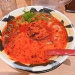 赤賀正(神戸豚骨ラーメン 賀正軒 三宮店)