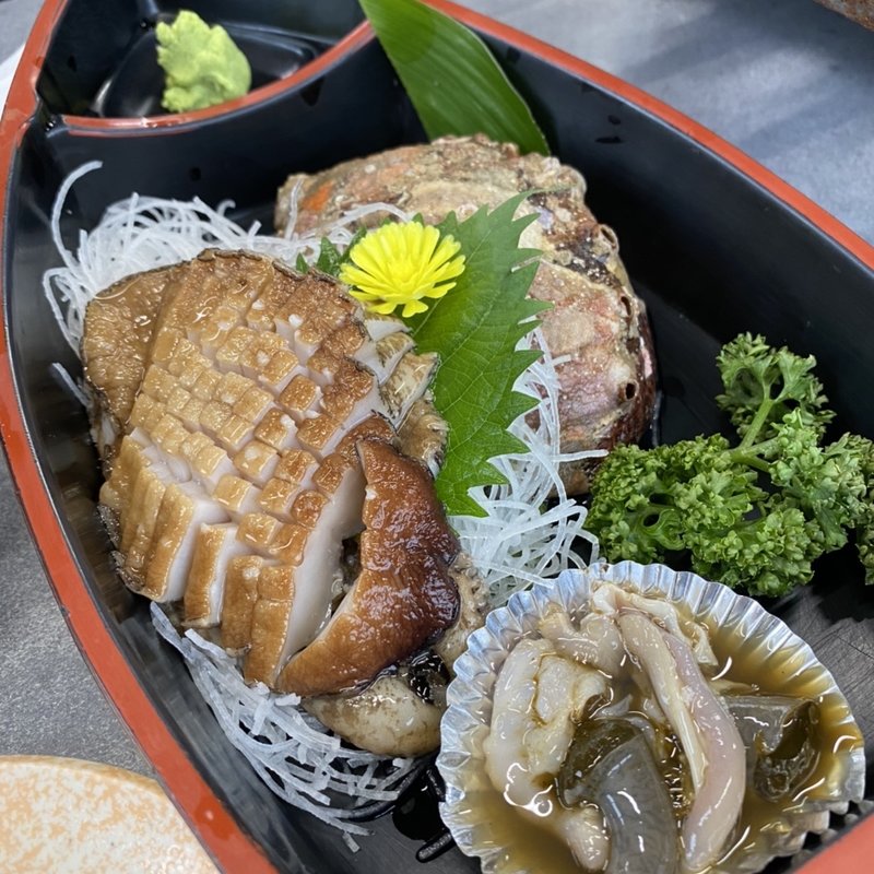 あわび(焼蛤 浜茶屋 向島 （やきはまぐり はまぢゃや むこうじま）)