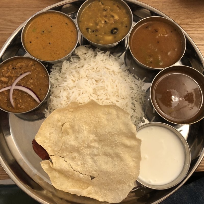 ミールスランチ(エリックサウス西天満店)