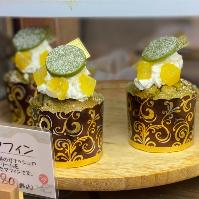 お茶マフィン(ツカリ ベリーズ （Tsukari Berrys）)