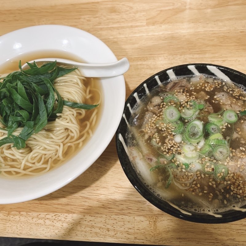 牛清湯つけそば大(中華そば ユー リー （中華そば You Lee）)