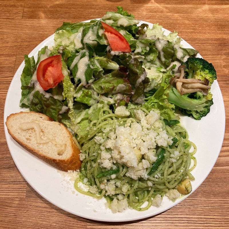 小柱 インゲン じゃがいものジェノベーゼソース(taverna meta)