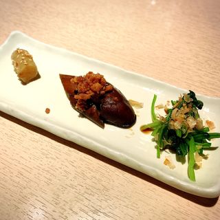 お通し(小梅)