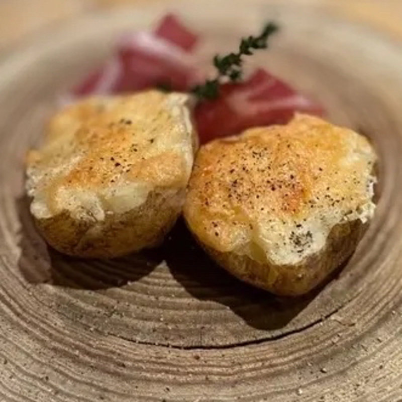 美瑛産越冬じゃがいものラクレット風(夕食メニュー)(スプウン谷のザワザワ村)