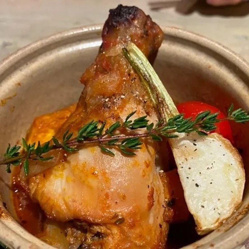 知床鶏のトマト煮込み(夕食メニュー)(スプウン谷のザワザワ村)