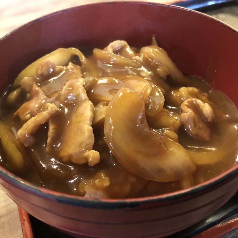 カレー丼(さか本 そば店)