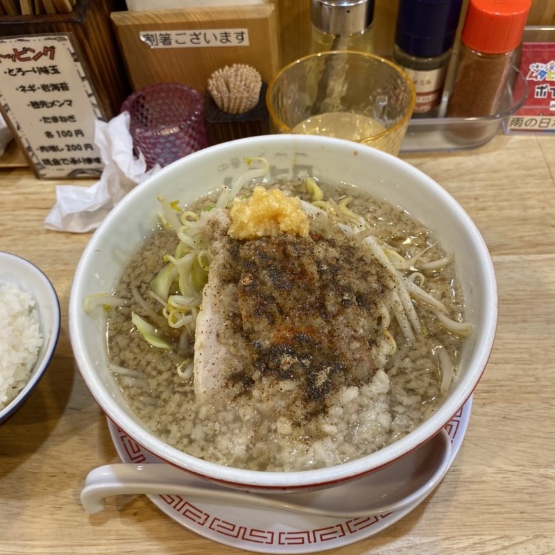 二ボボ　ニボ一郎(中華そば ムタヒロ)