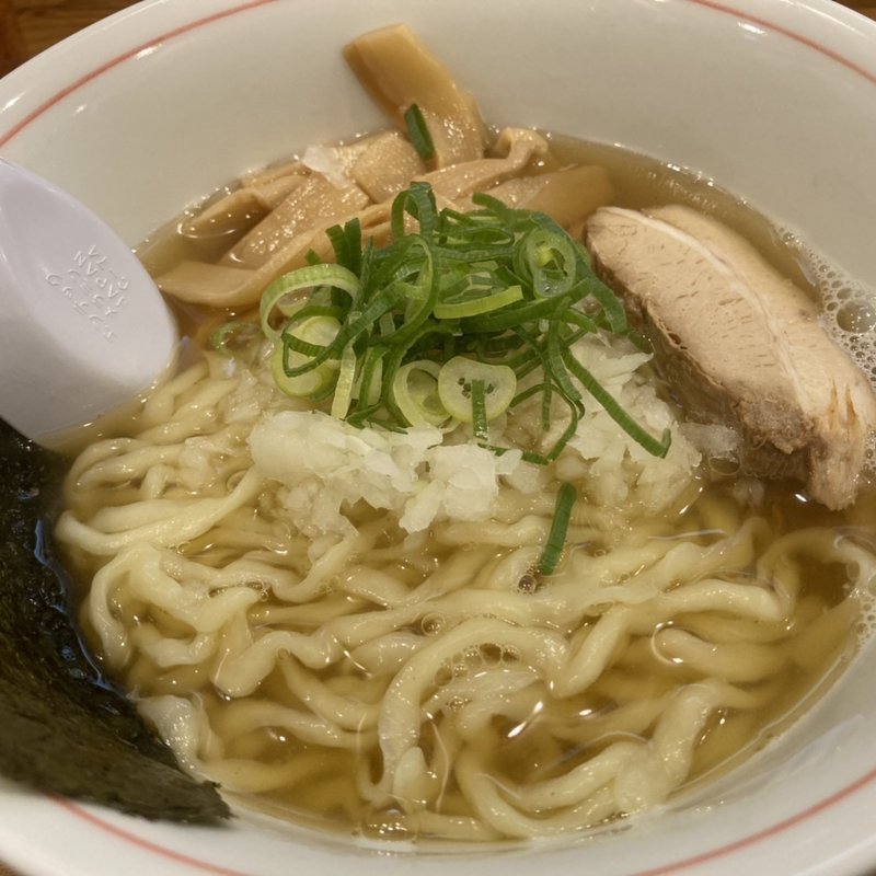 淡麗煮干しそば弘前並(別邸三く 豚骨らーめん真真)