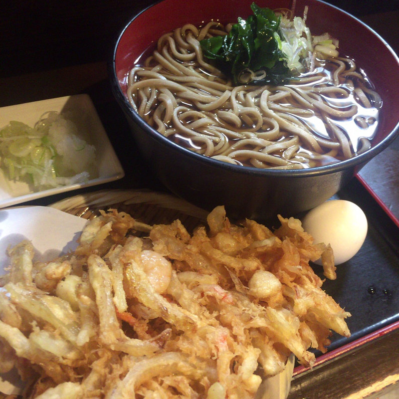 天ぷらそば(冷)(蕎麦 さだはる 西新橋店 （【旧店名】蕎麦 まえだ）)