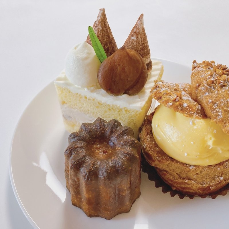 シュー・ア・ラ・クレーム(パティスリー ラヴィルリエ)