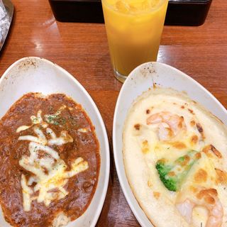 ツインセット(心斎橋ミツヤ ホワイティ梅田店)