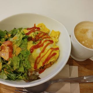 オムライス(カシワギ カフェ （KASHIWAGI CAFE）)
