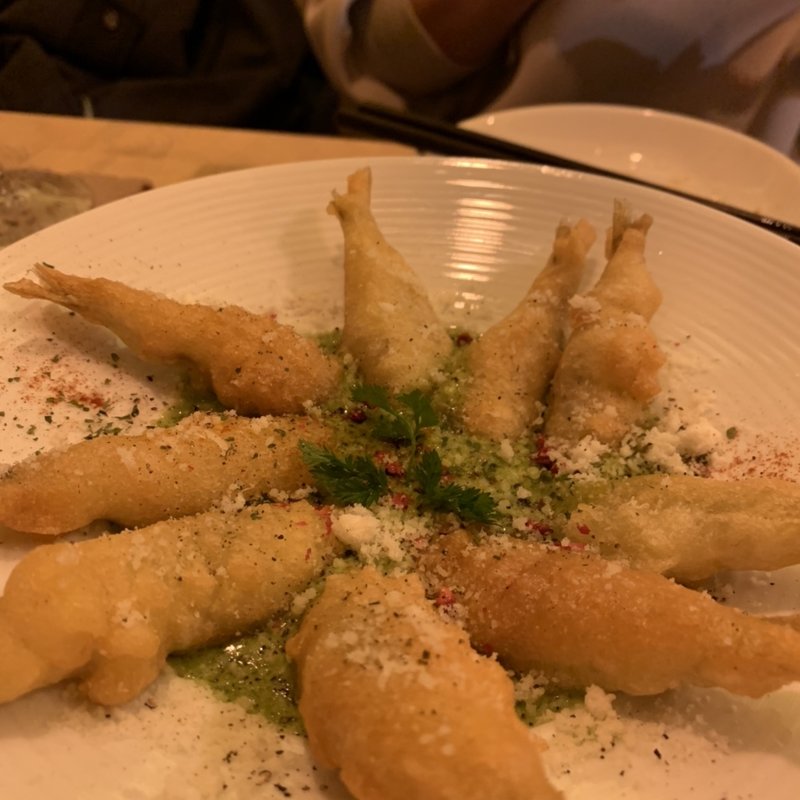 小鮎のフリット　抹茶クリームチーズディップ(チーズ家 en。)