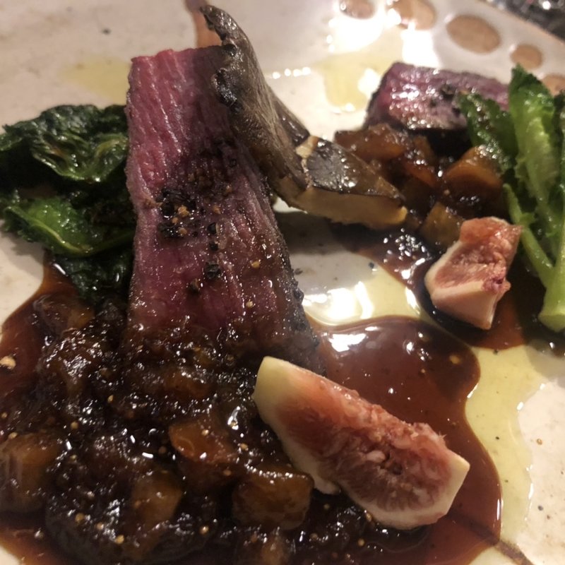 エゾ鹿の炭火焼きイチジクとベルモットソース(Enoteca 眞  （エノテカシン）)