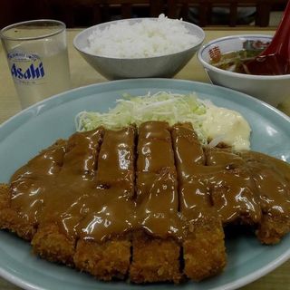 トンカツ定食(三松飯店 )