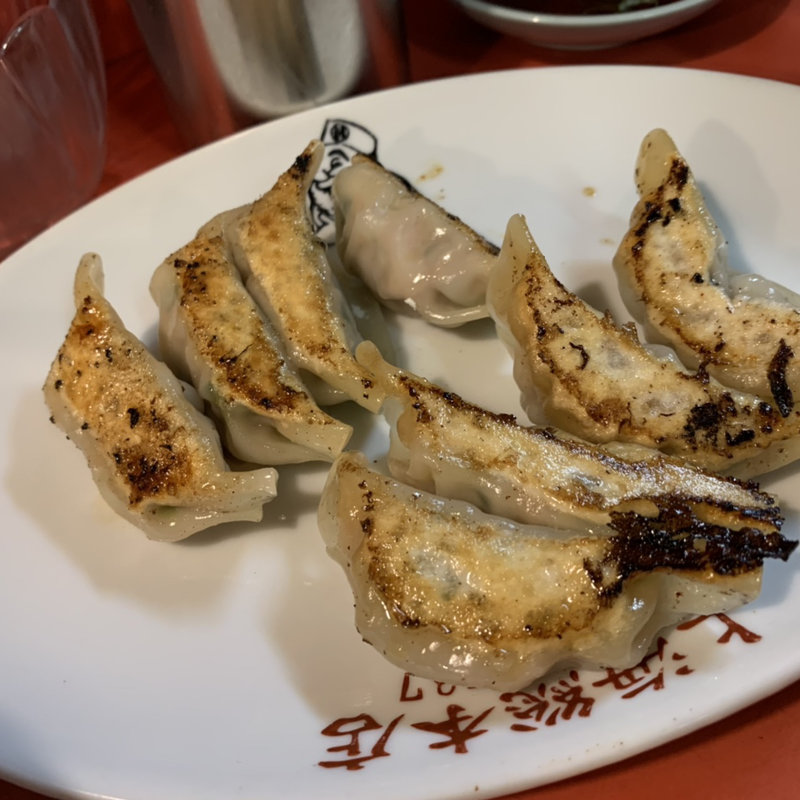 餃子(上海総本店)