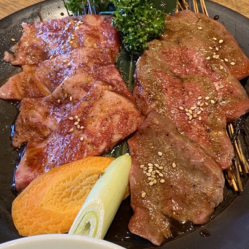 (焼肉トラジ 新宿東宝ビル店)