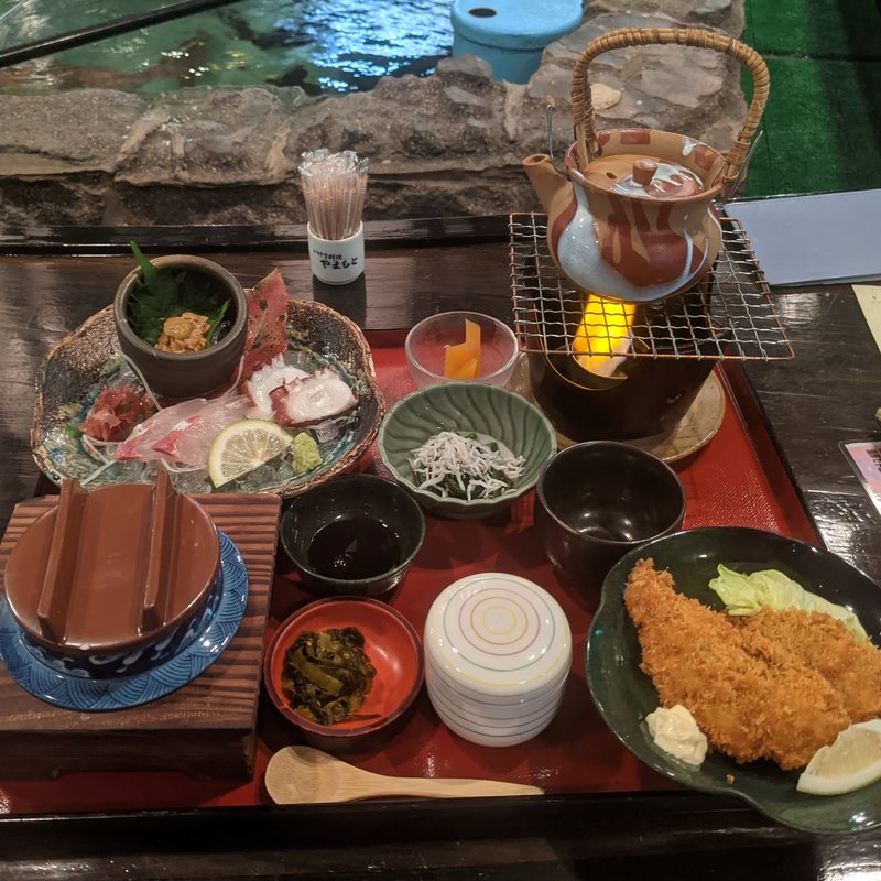 霜月御膳(いけすやまもと )