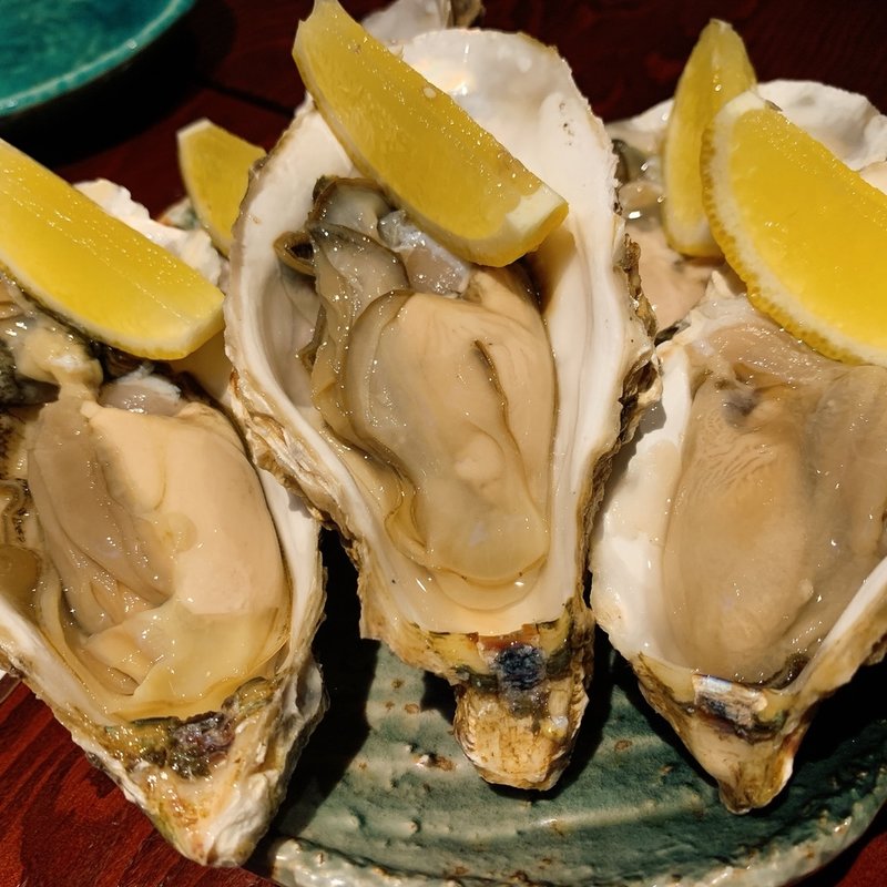 生牡蠣(わいも )