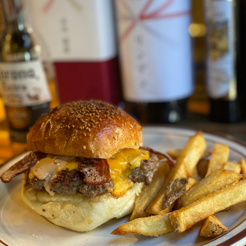 ベーコンチーズバーガー(Hyoe's Burgers+Fries)