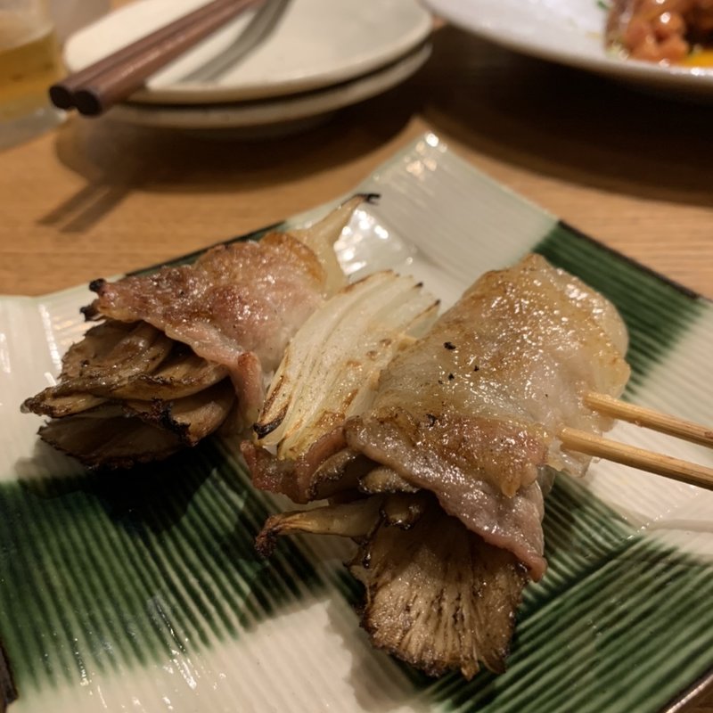 舞茸チーズ肉巻き串(野方　たん純)
