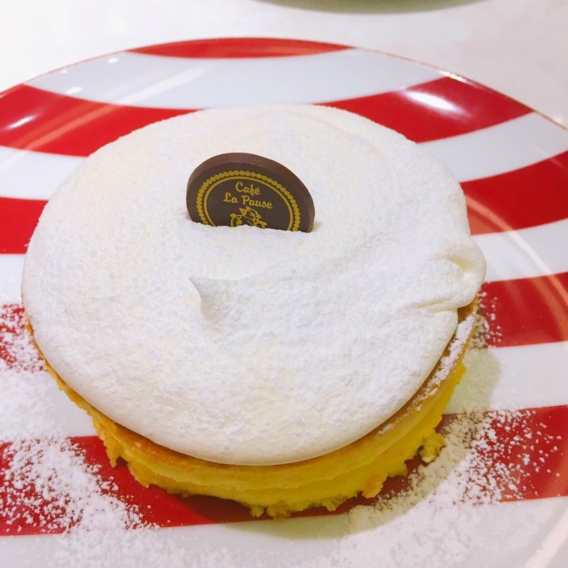 フレンチパンケーキ(ラ･ポーズ)